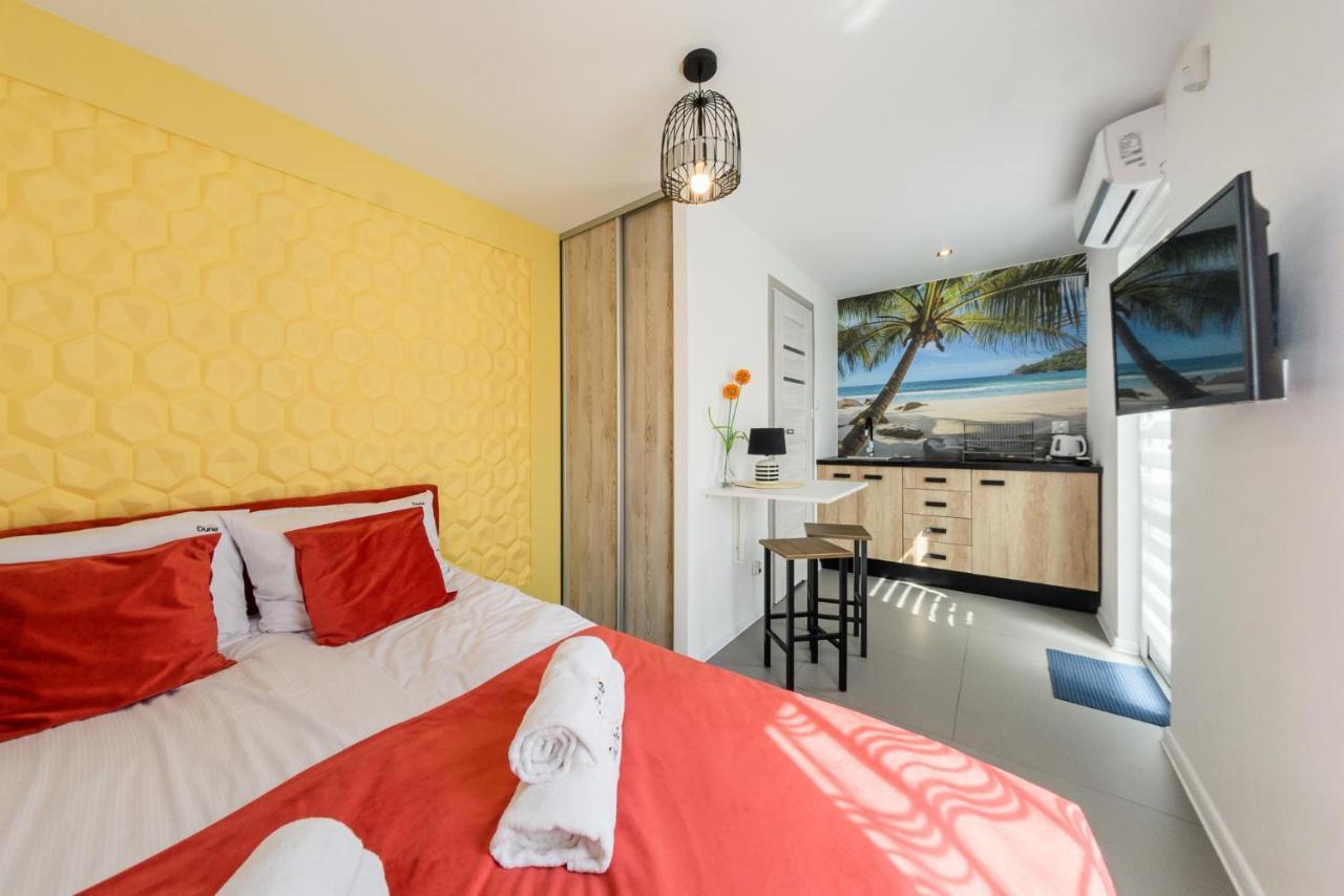 Pokoje, Noclegi, Apartamenty Dune Resort ウェバ エクステリア 写真